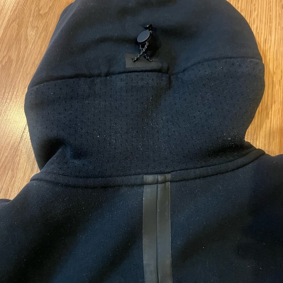 Nike Light Zip Up - Picture 6 of 6